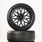 Close-up front face view of the 18" Predator Viper Alloy Wheel