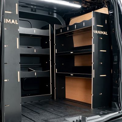 Rear van OS side angle view of the Ford Transit Custom 2024- LWB Crew Cab Twin MakPac and Bulkhead V2 Hexaboard Van Racking