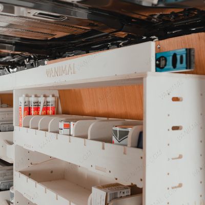 Optional Extra: A top tray for longer items, such as storage of and transport of copper pipe, spirit levels, etc