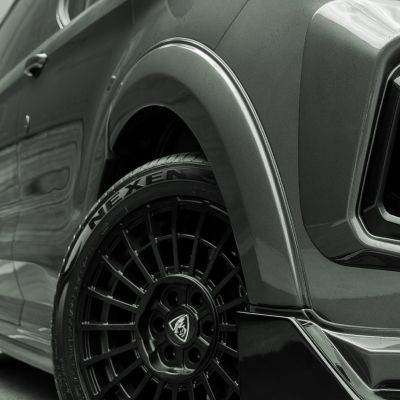Ford Transit Custom 2023- SWB Predator Body Kit - Wheel Arches