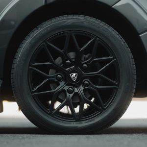 20-inch Predator Viper Gloss Black Alloy Wheel