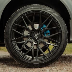 VW Transporter 20x9 Cades Hera Gloss Black Alloy Wheel