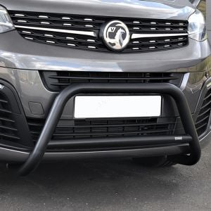 Close-up view of the Citroen Dispatch 2016- Black Front A-Bar