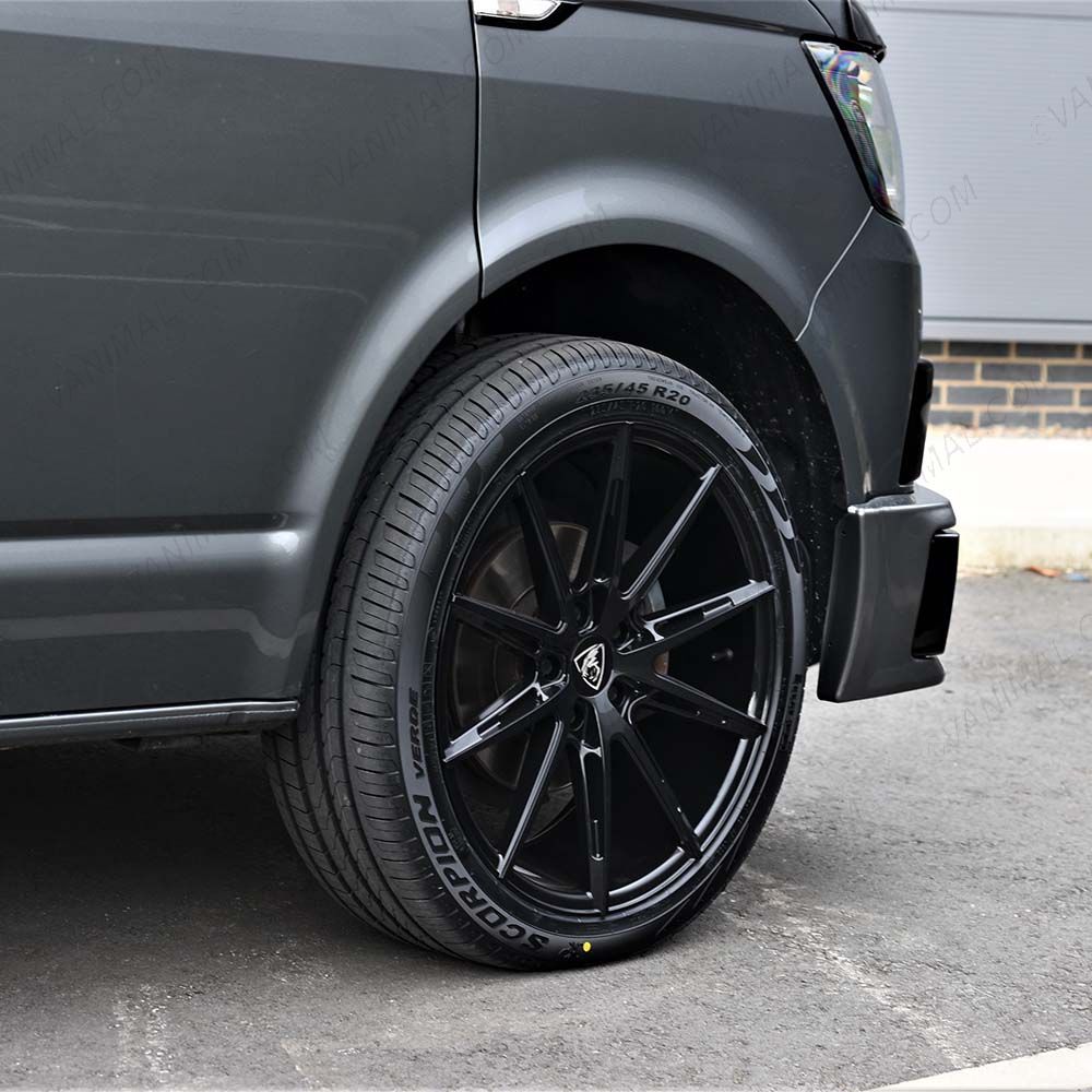 VW Transporter Cades Chronos Jet Black Alloy Wheel