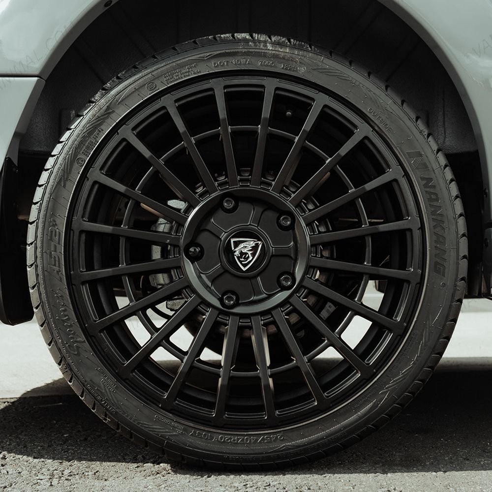 Predator Body Kit - Predator Wheel and Tyre Package - Iconic Alloy